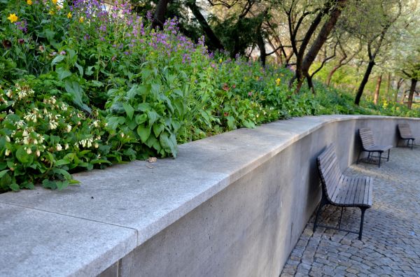 Concrete Retaining Wall Service in Dacula